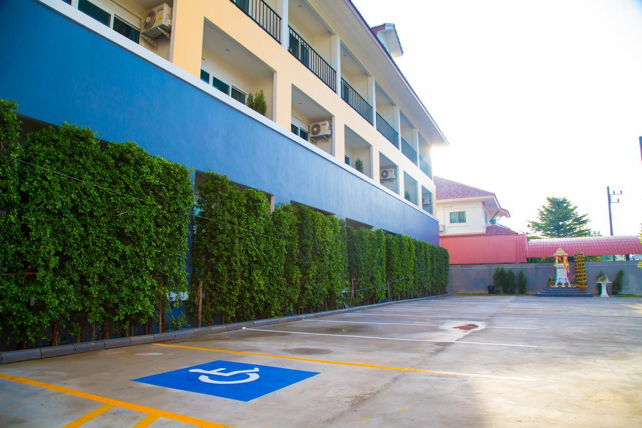 Sirin Boutique Hotel Nakhonratchasima Exterior photo